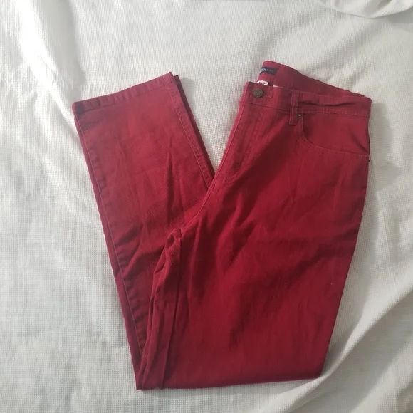 Bill Blass Stretch Jeans - Picture 5 of 5